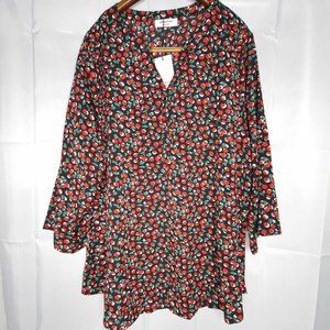 Talking French, Women's Plus Size 18, Top 3/4 Sleeve, Easy Care V-Neck Shirt